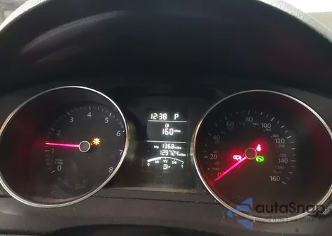 2015 Volkswagen Jetta 1.8T Se z USA, uszkodzony, nr VIN 3VWD17AJ5FM292990